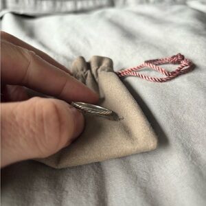 Authentic Unisex David Yurman cable ring